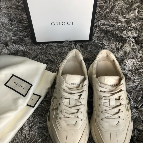 (SOLD)AUTHENTIC GUCCI RHYTON SNEAKER - Picture 4 of 6